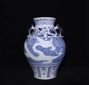 Chinese blue and white porcelain vase