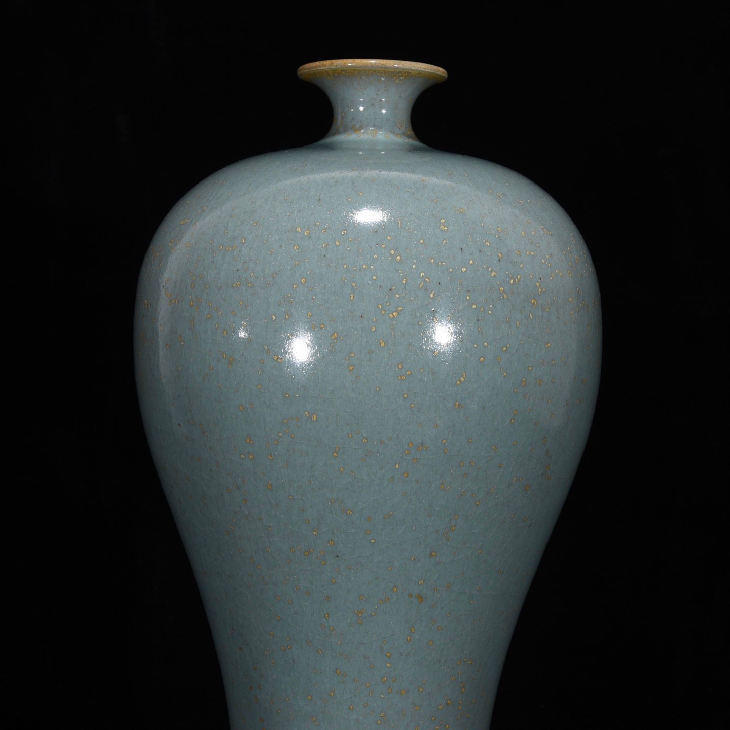 Chinese ru kiln porcelain vase