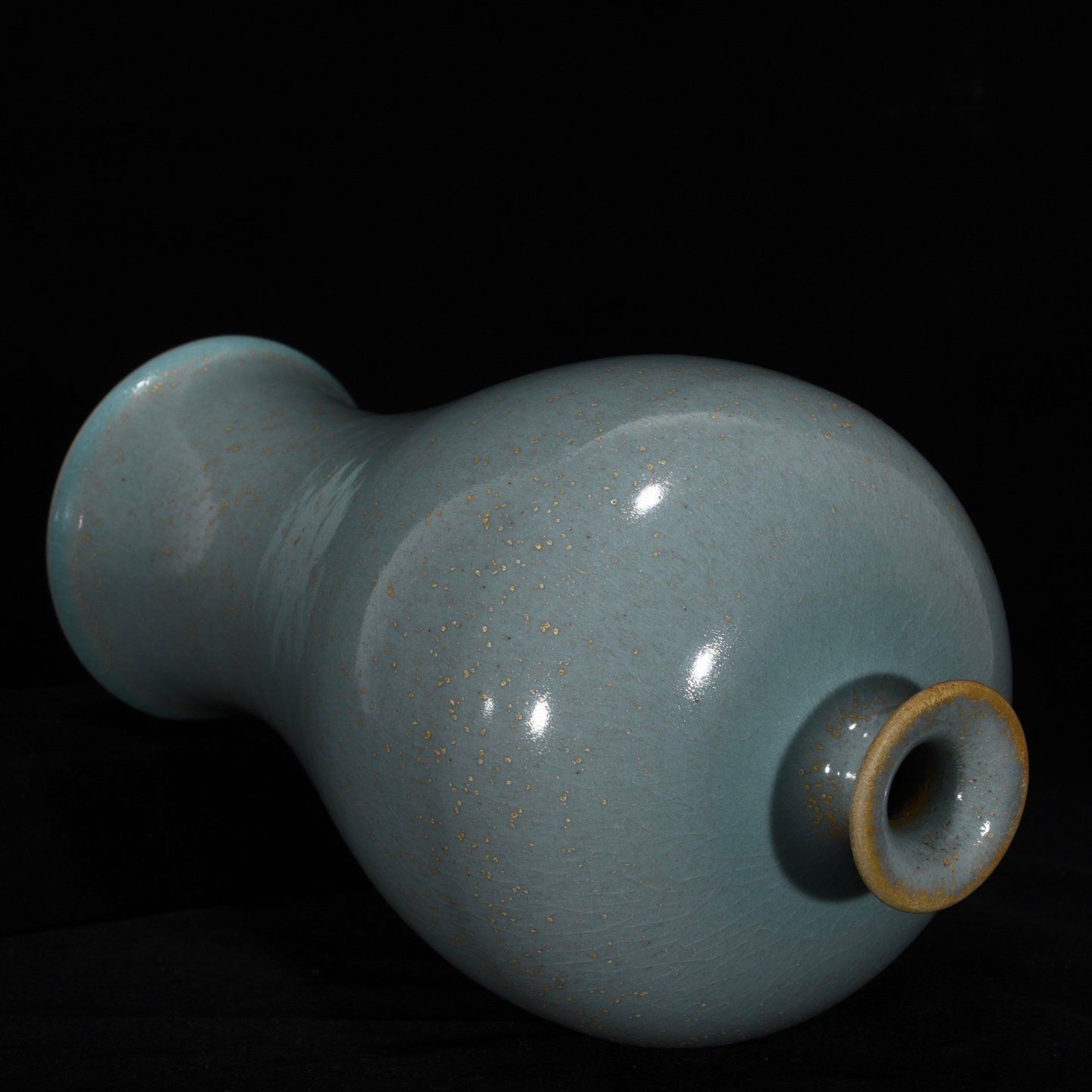Chinese ru kiln porcelain vase