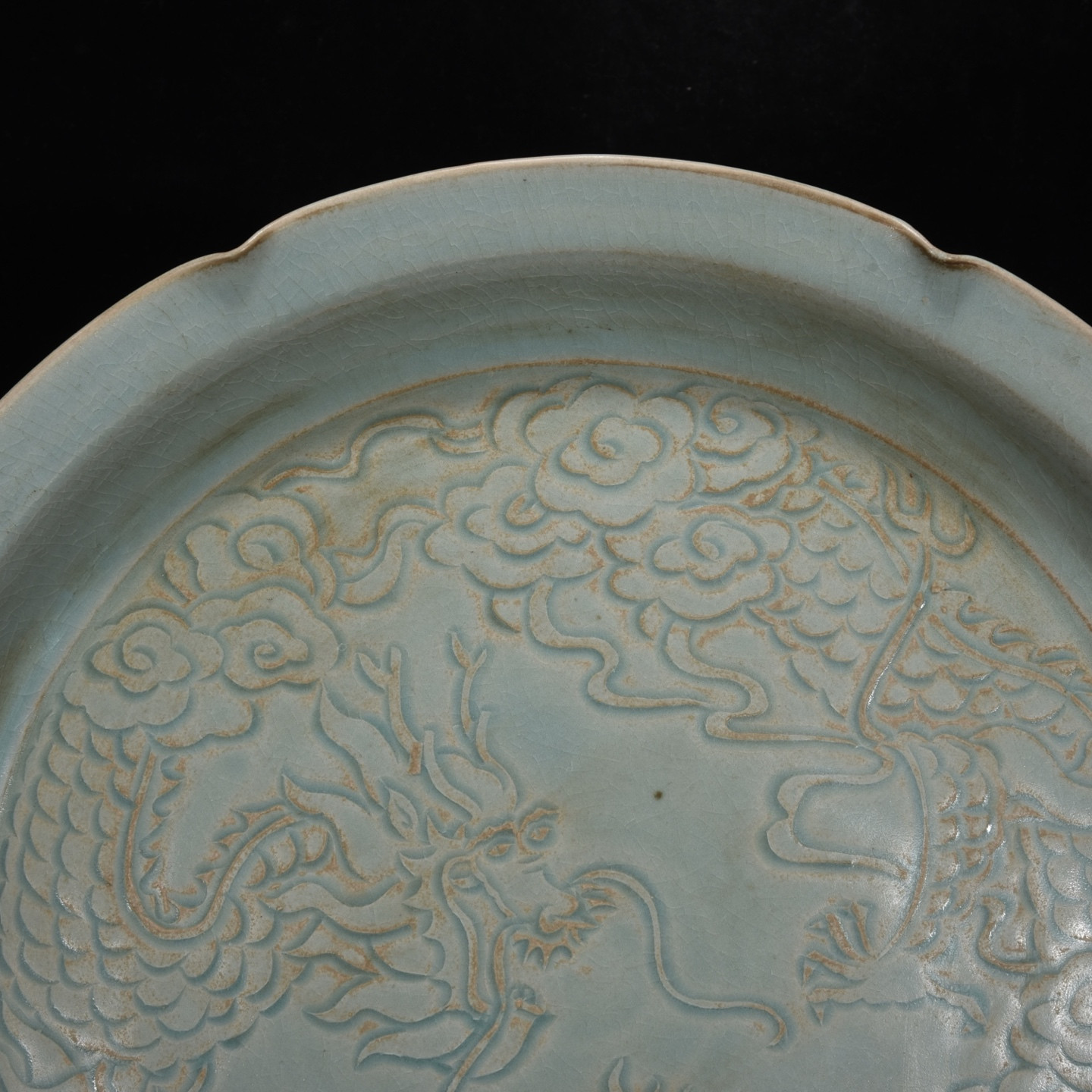 Chinese ru kiln porcelain large dish