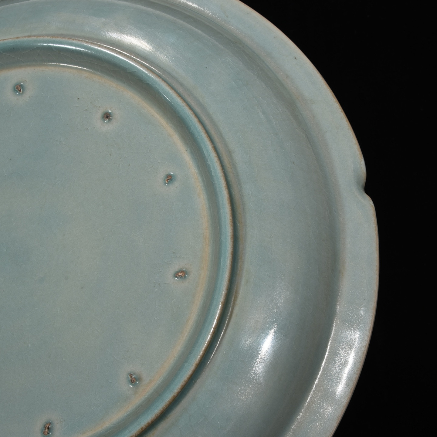 Chinese ru kiln porcelain large dish