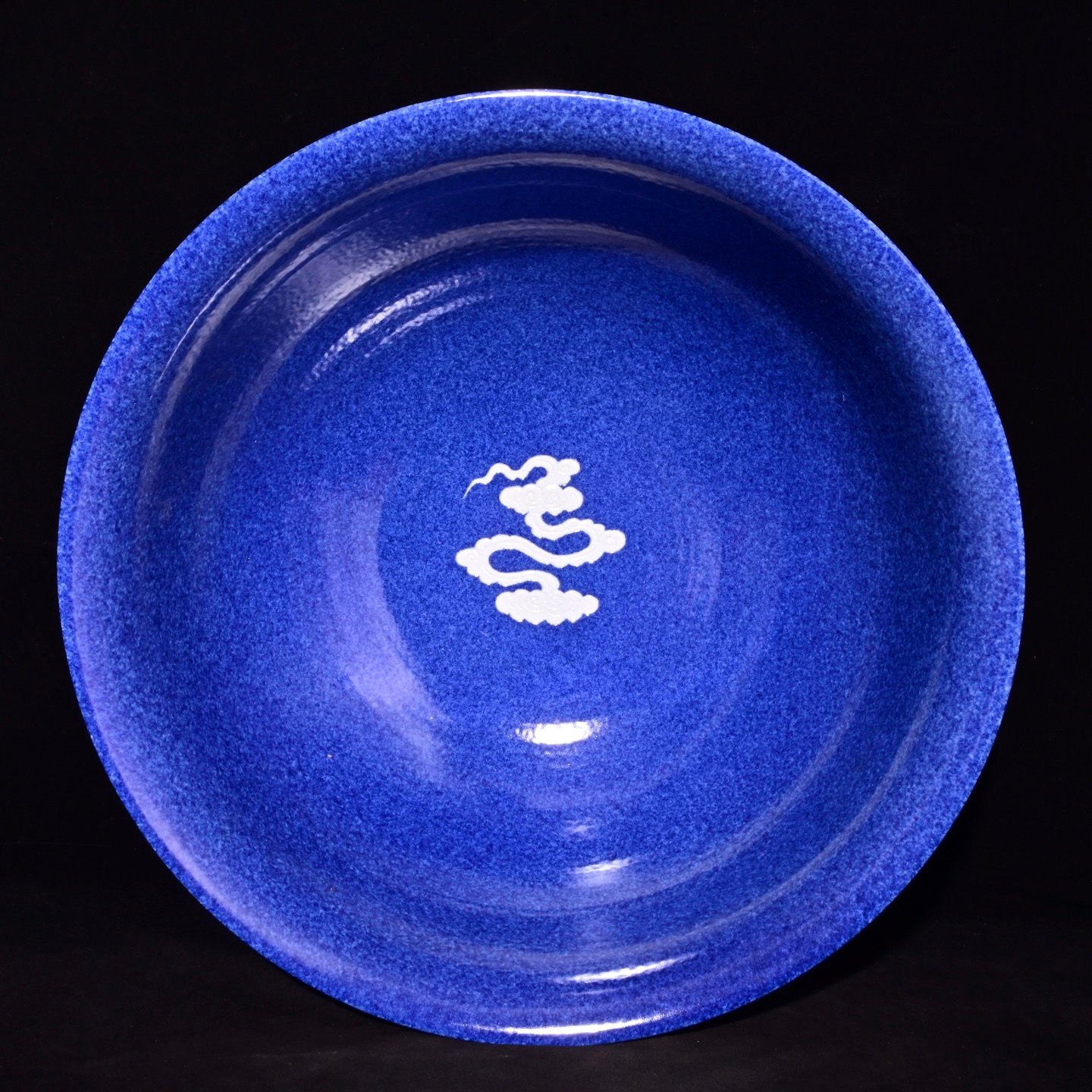 Chinese blue and white porcelain large bowl