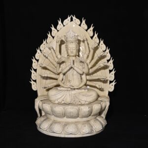 Chinese dehua porcelain buddha figure