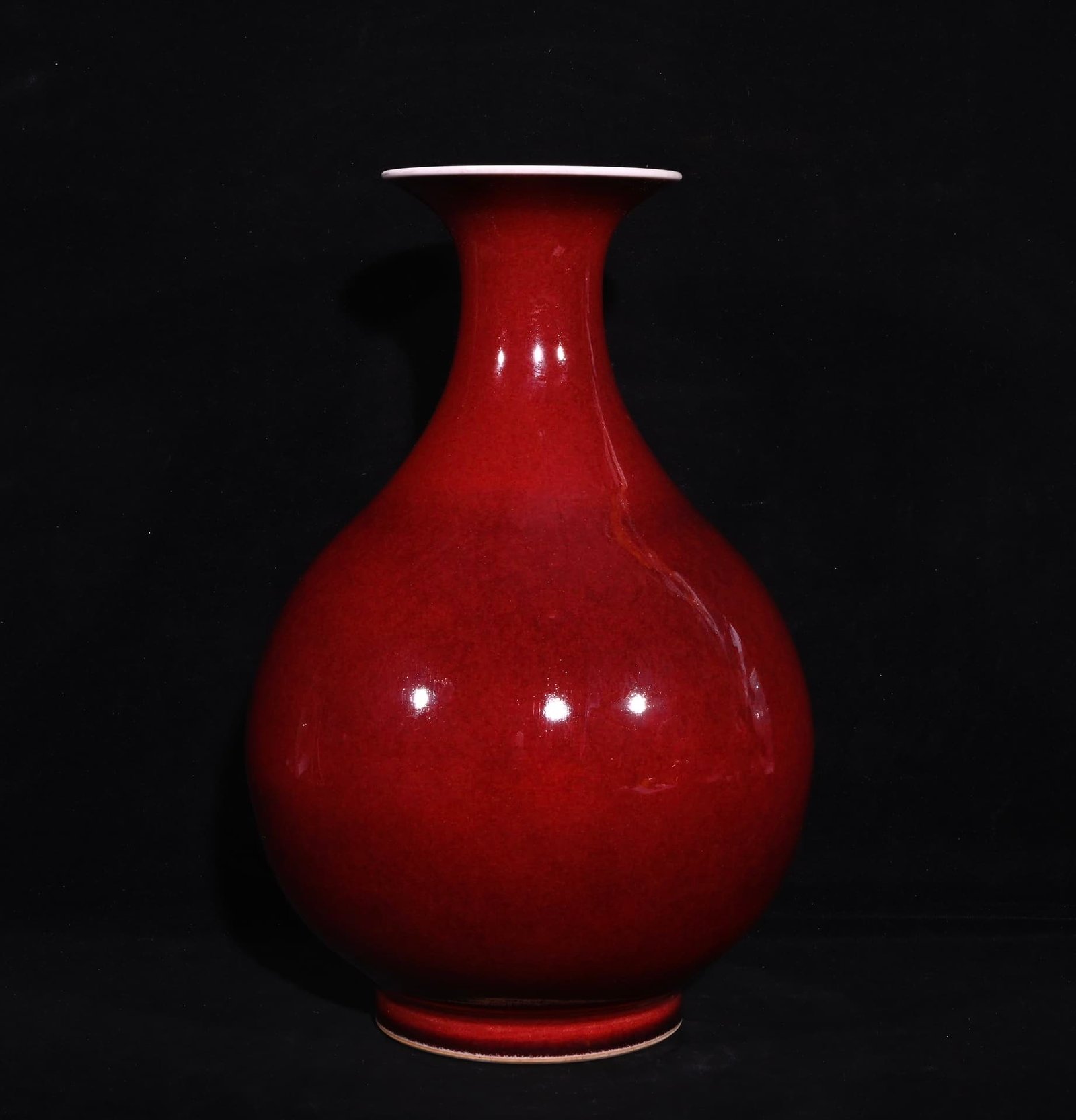 Chinese red glaze porcelain vase