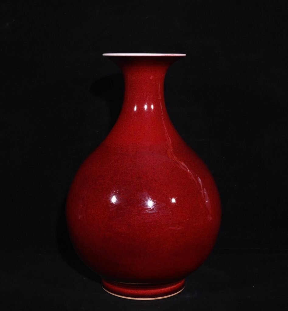 Chinese red glaze porcelain vase