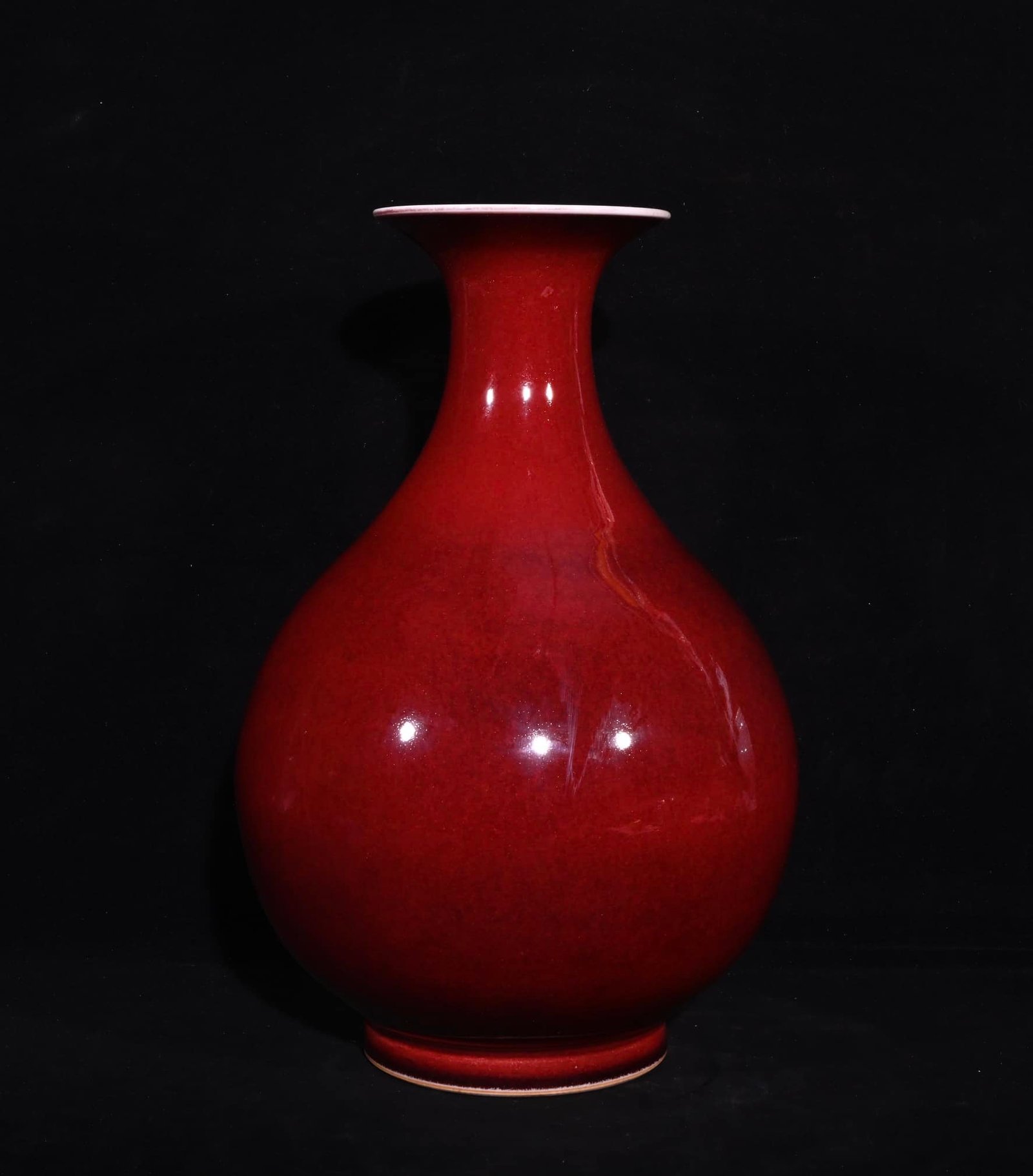Chinese red glaze porcelain vase