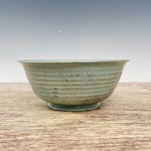 Chinese ru kiln porcelain bowl