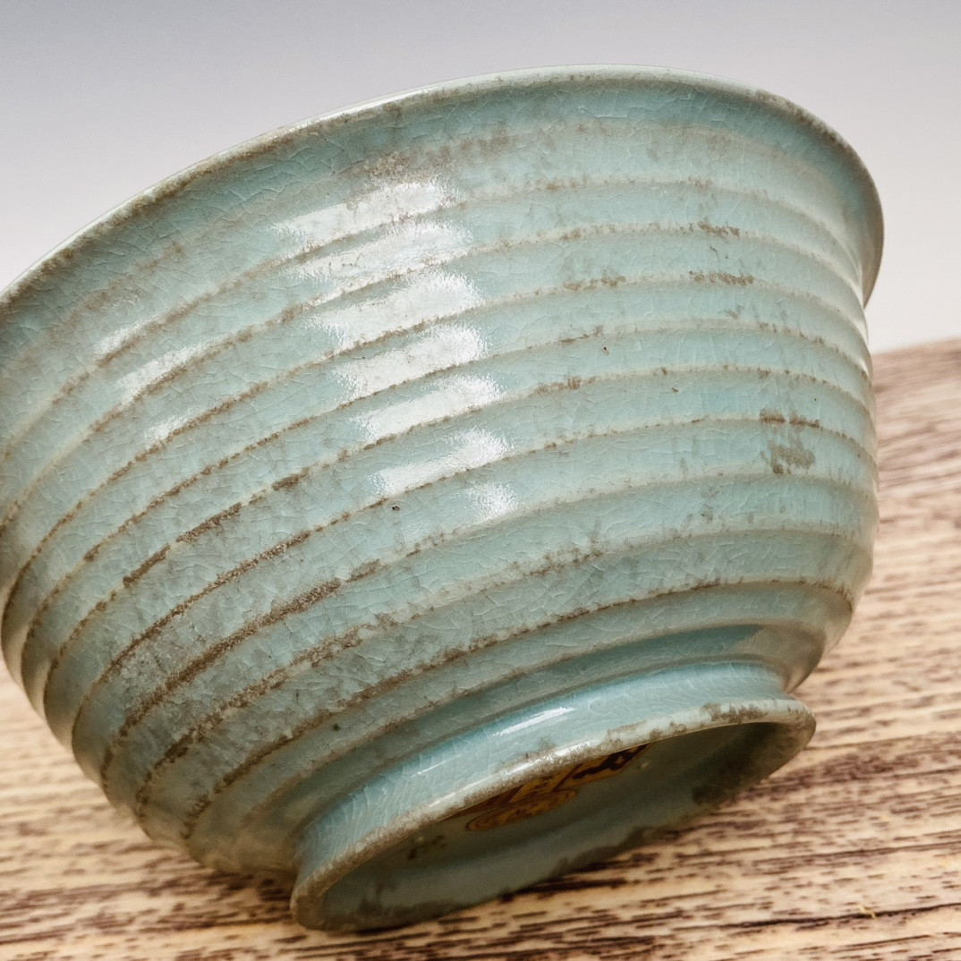 Chinese ru kiln porcelain bowl