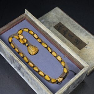 Chinese natural shoushan stone carved necklace