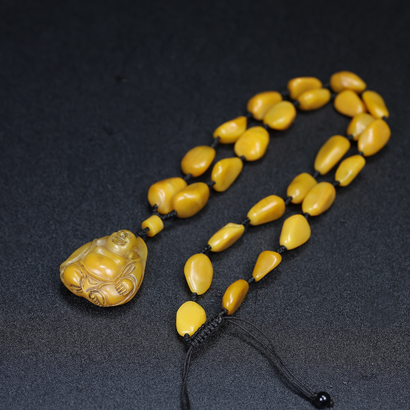Chinese natural shoushan stone carved necklace