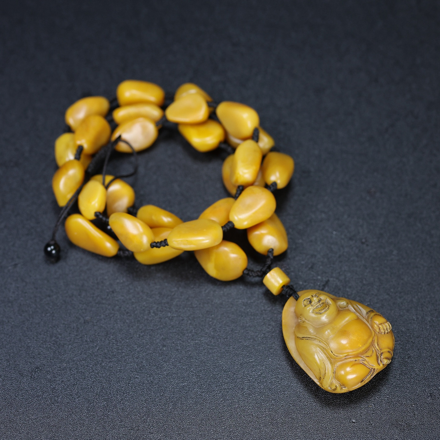 Chinese natural shoushan stone carved necklace
