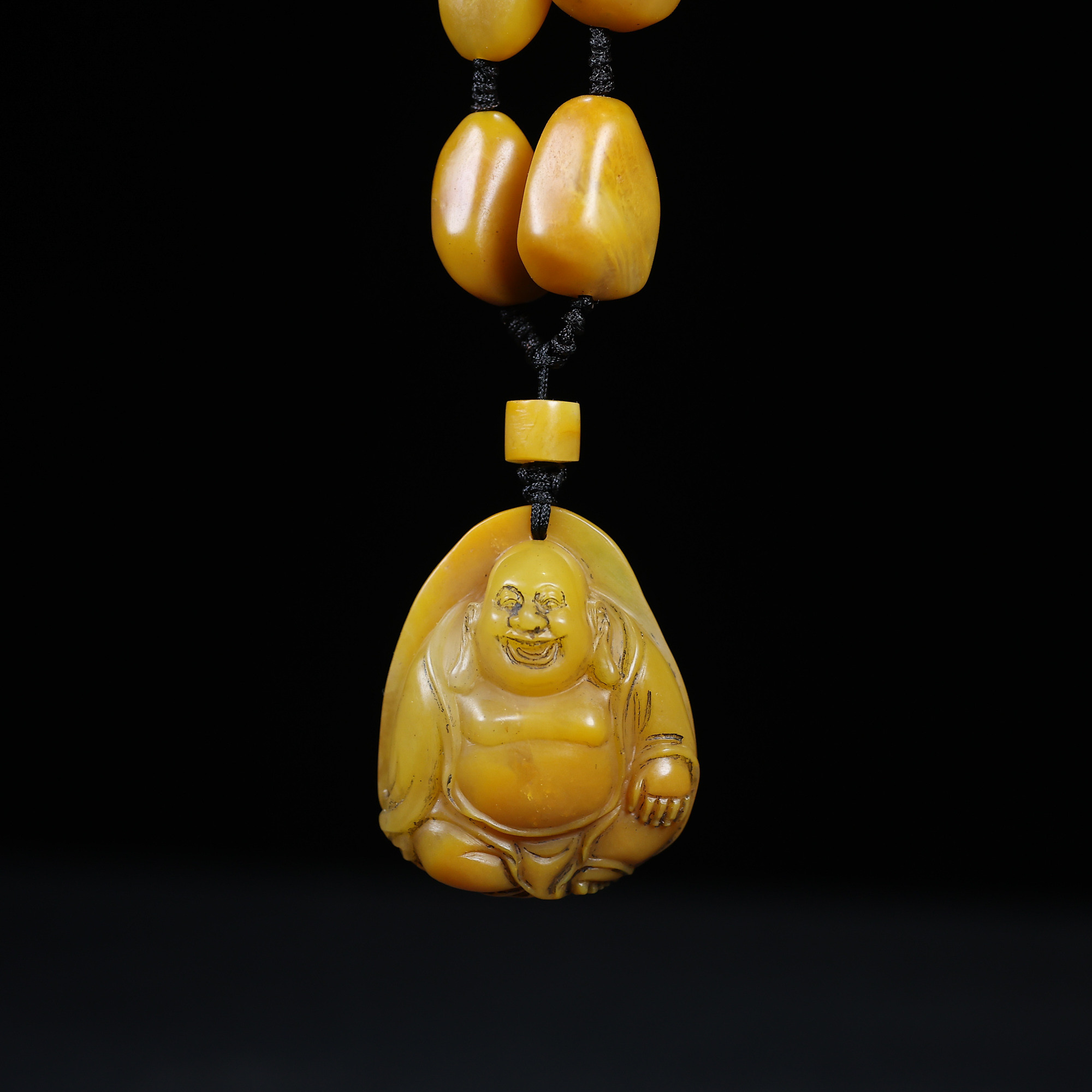 Chinese natural shoushan stone carved necklace
