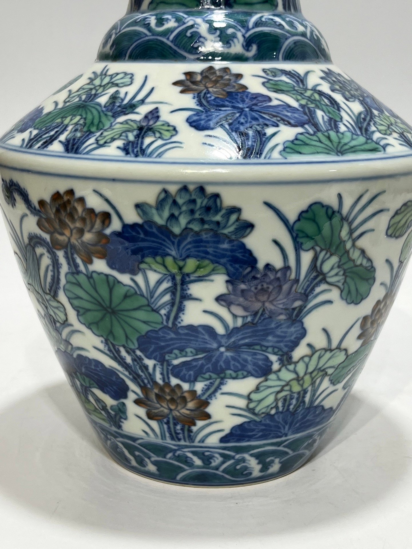Qing Dynasty Qianlong Doucai Lotus Amphora