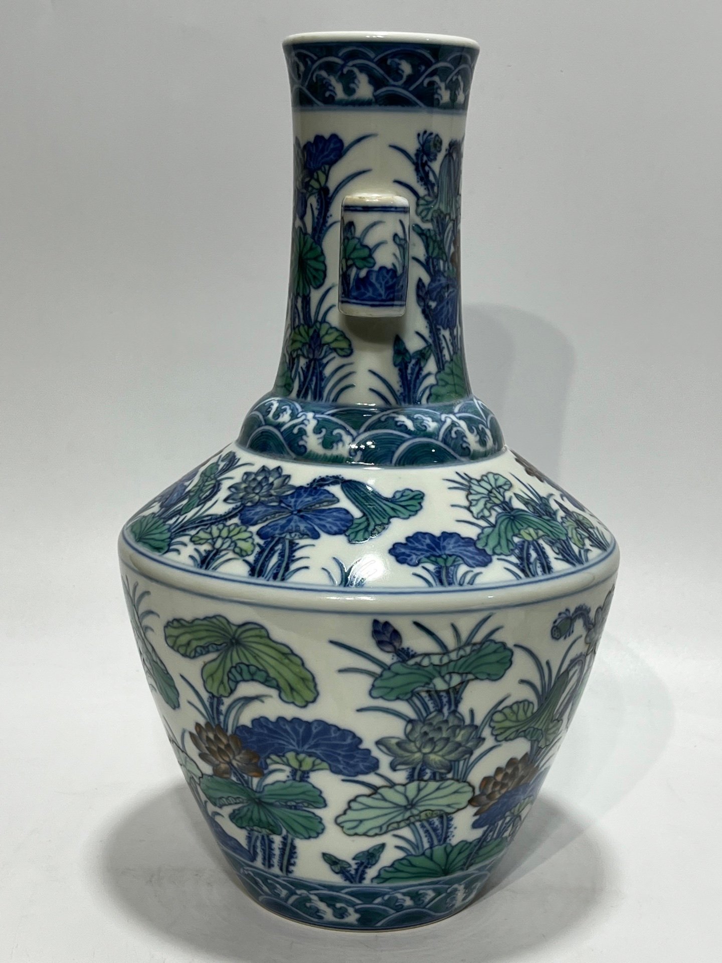 Qing Dynasty Qianlong Doucai Lotus Amphora