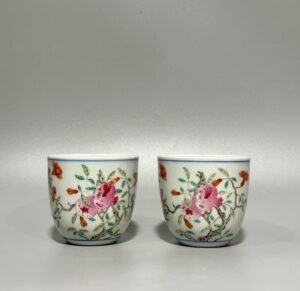 Qing Dynasty Qianlong pastel pomegranate cup