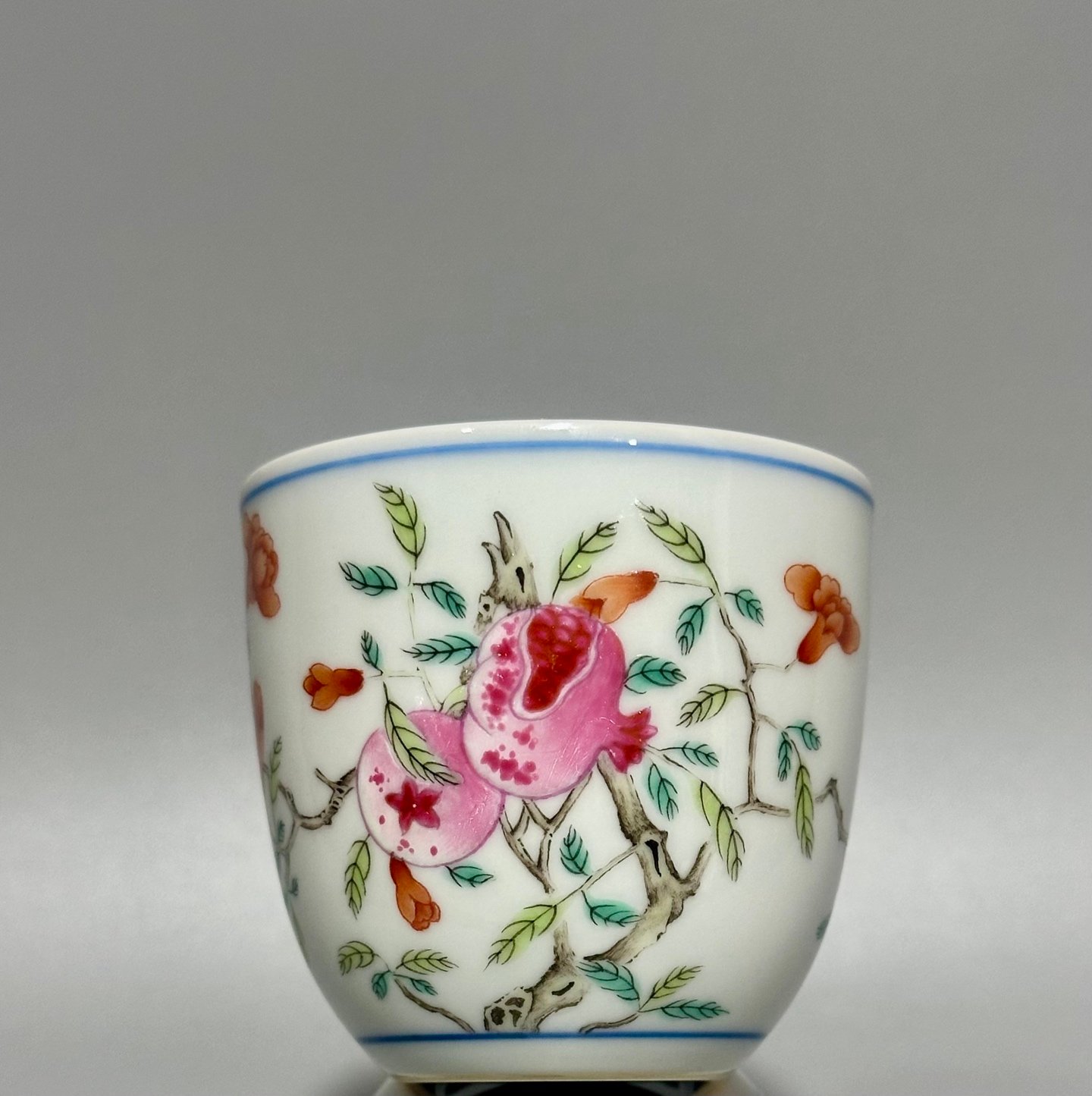 Qing Dynasty Qianlong pastel pomegranate cup