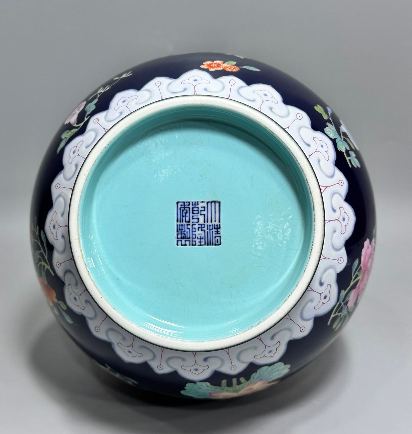 Qing Dynasty Qianlong blue-glazed pastel floral gourd vase