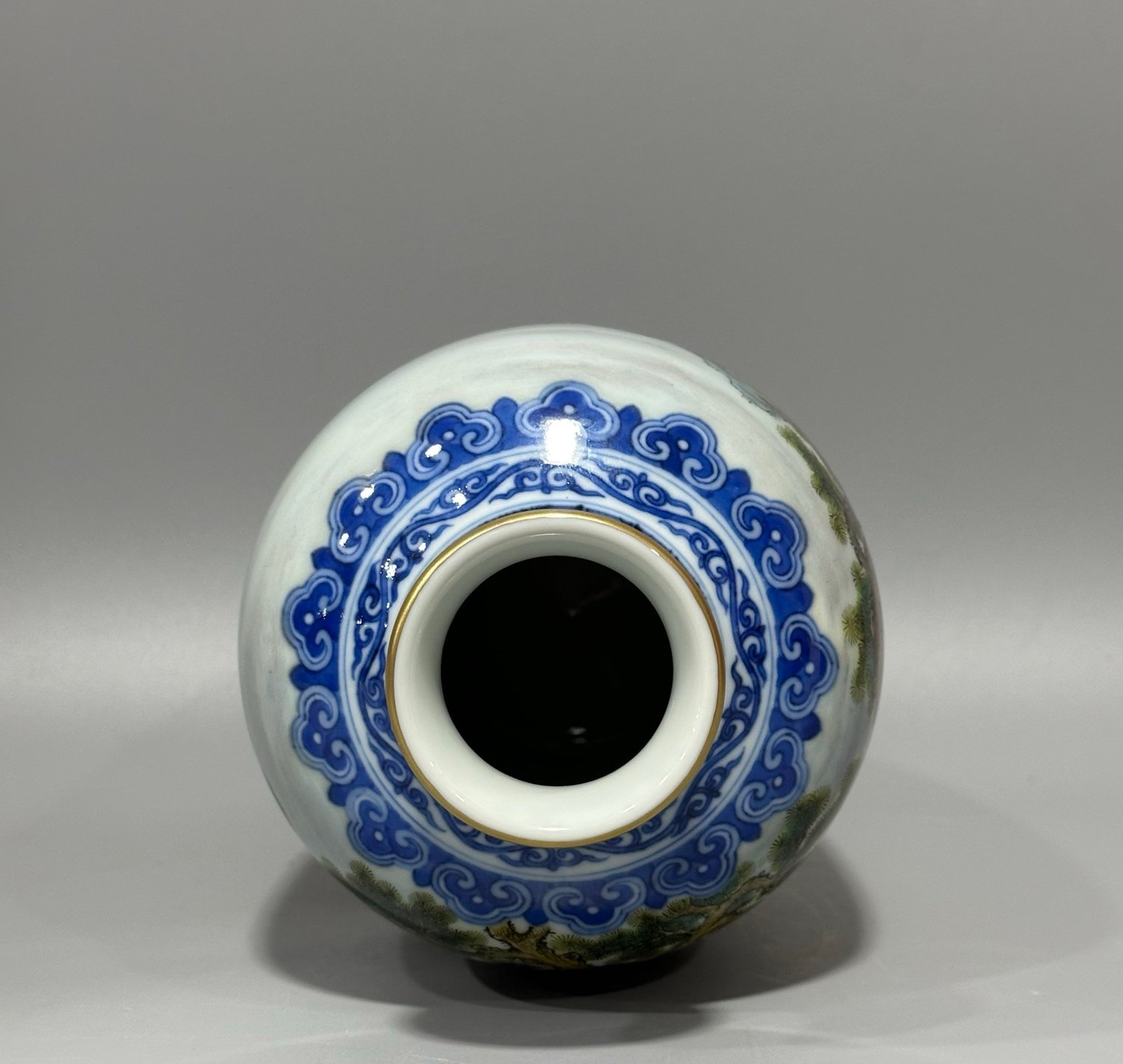 Qing Dynasty Qianlong blue and white lotus enamel sika deer lantern vase