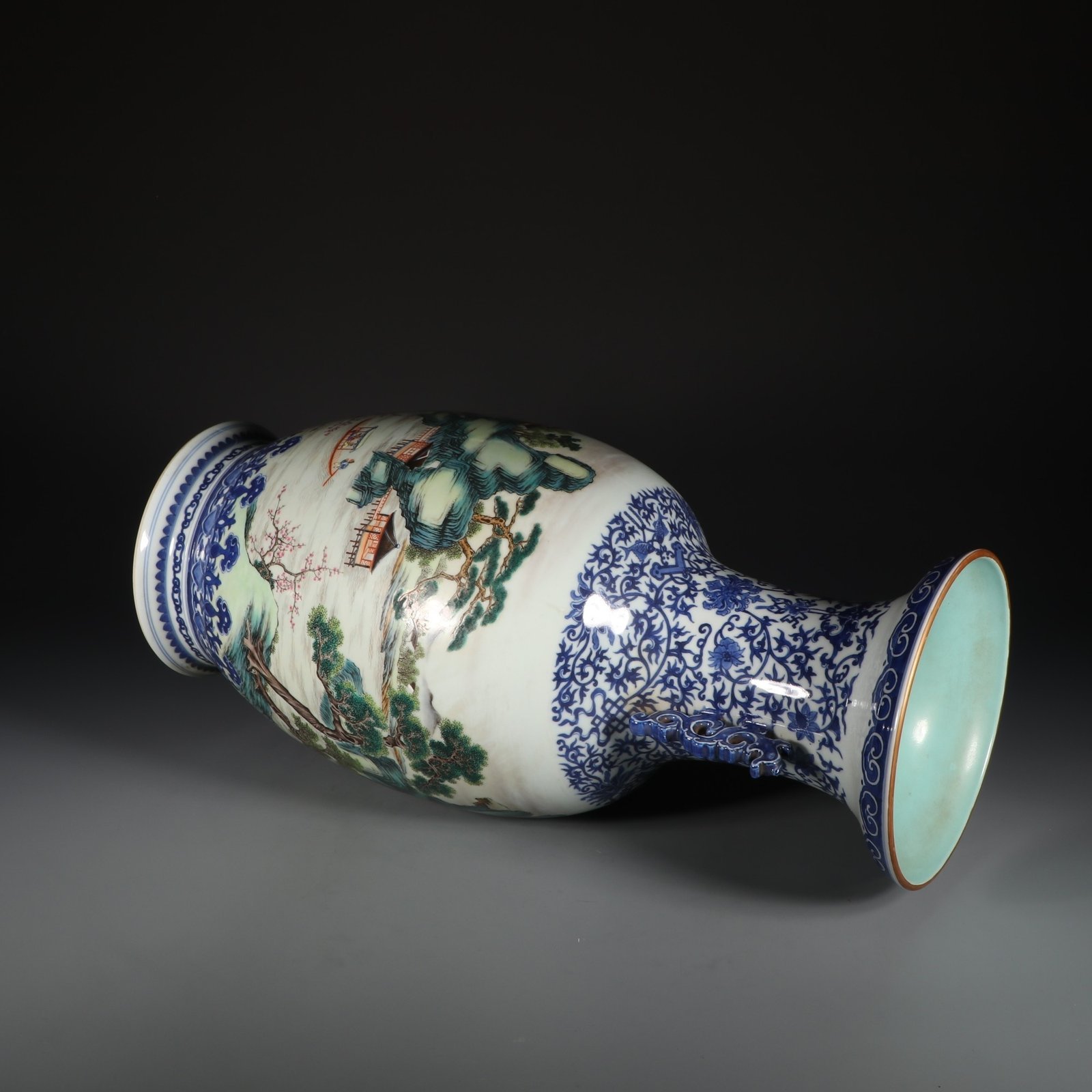 Qing Dynasty Qianlong Blue and white pastel landscape and figure amphora