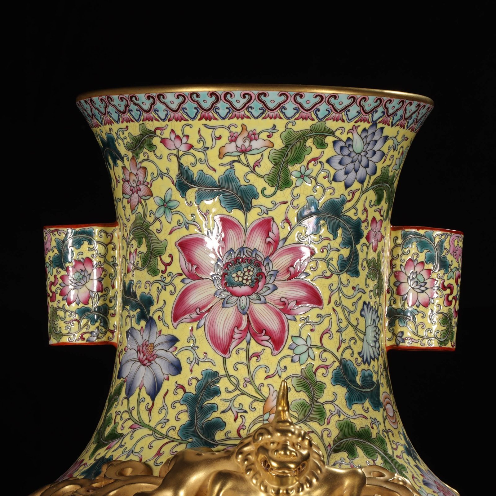 Qing Dynasty Qianlong pastel painted gold-wrapped lotus flower and amphora