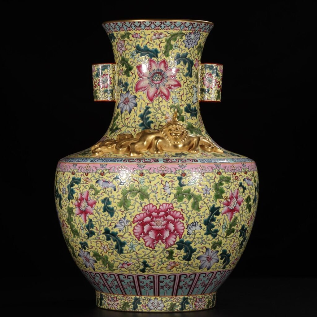 Qing Dynasty Qianlong pastel painted gold-wrapped lotus flower and amphora