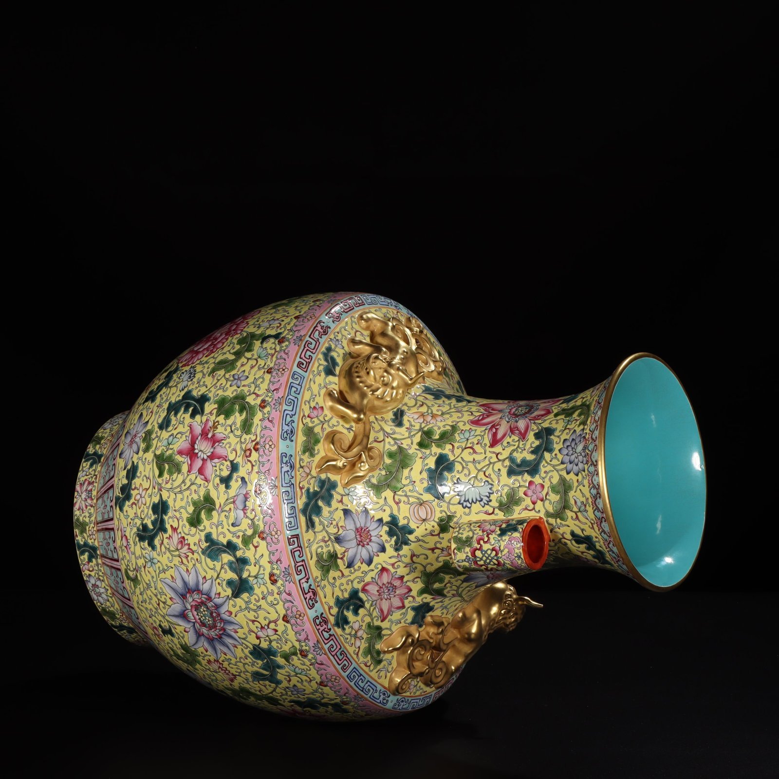 Qing Dynasty Qianlong pastel painted gold-wrapped lotus flower and amphora