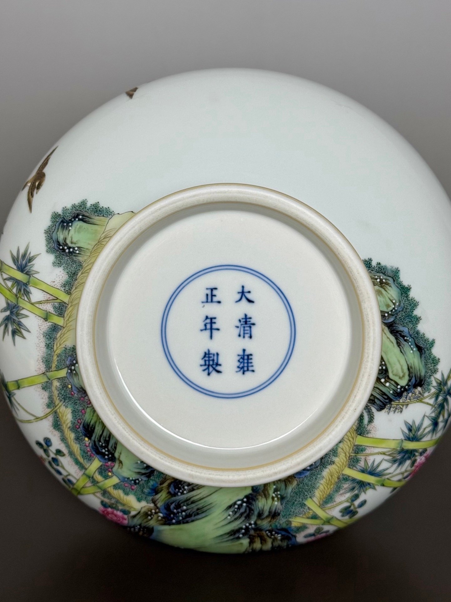 Qing Dynasty Yongzheng gold-plated vase
