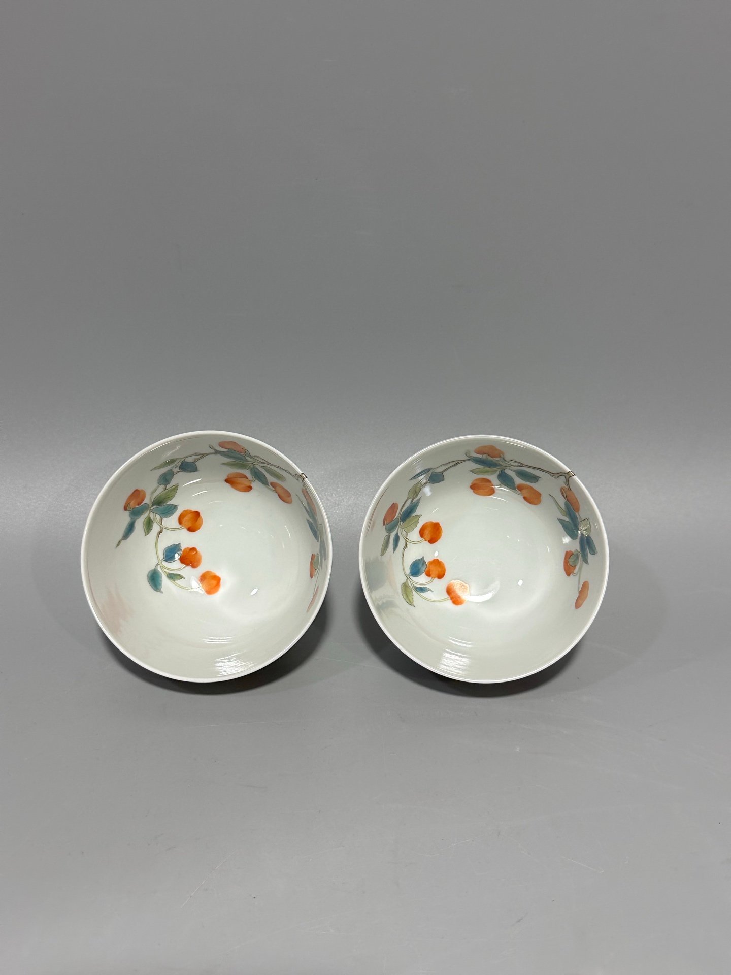 Qing Dynasty Yongzheng this pastel-colored cherry-patterned bowl