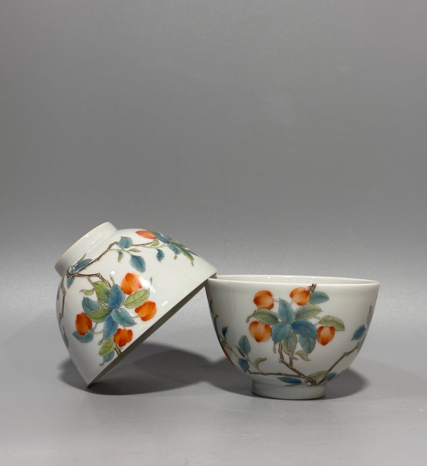 Qing Dynasty Yongzheng this pastel-colored cherry-patterned bowl