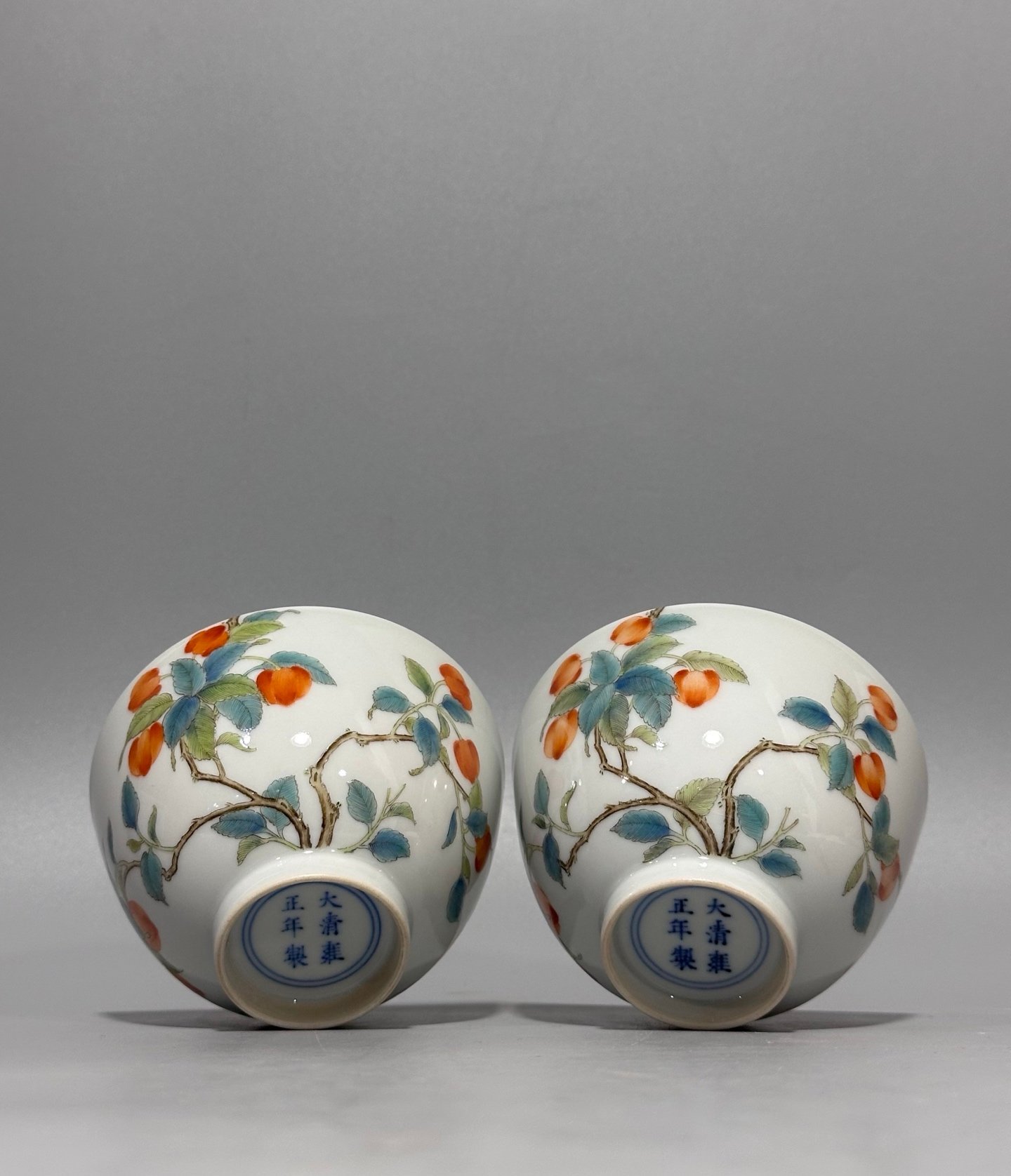 Qing Dynasty Yongzheng this pastel-colored cherry-patterned bowl