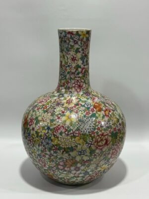Qing Dynasty Yongzheng an enamel celestial vase