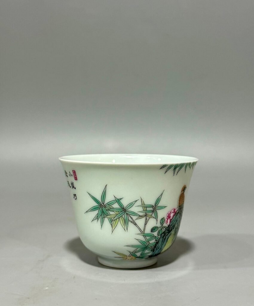 Qing Dynasty Yongzheng this enamel flower and bird cup