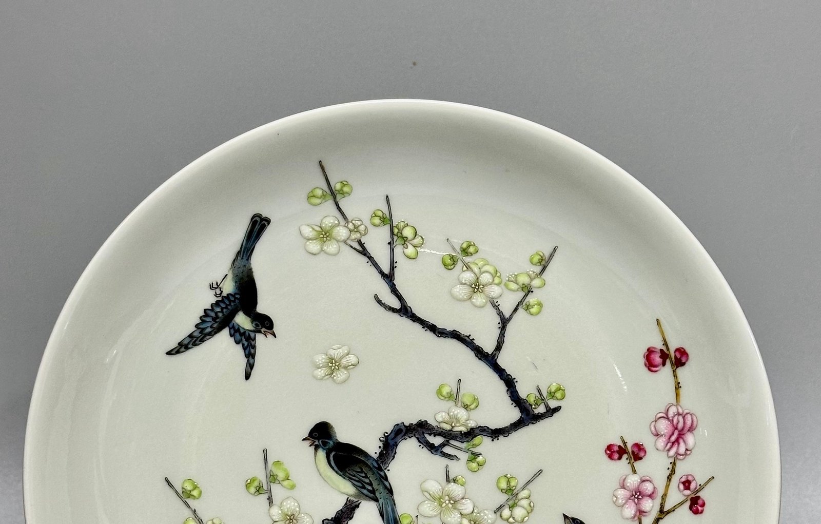 Qing Dynasty Yongzheng this pastel magpie plate