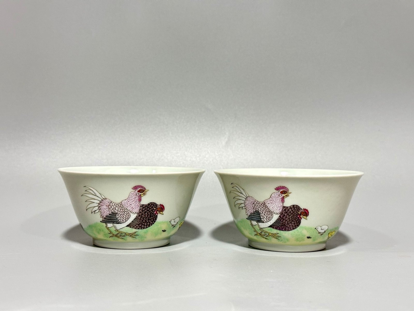 Qing Dynasty Yongzheng the pastel chicken cup