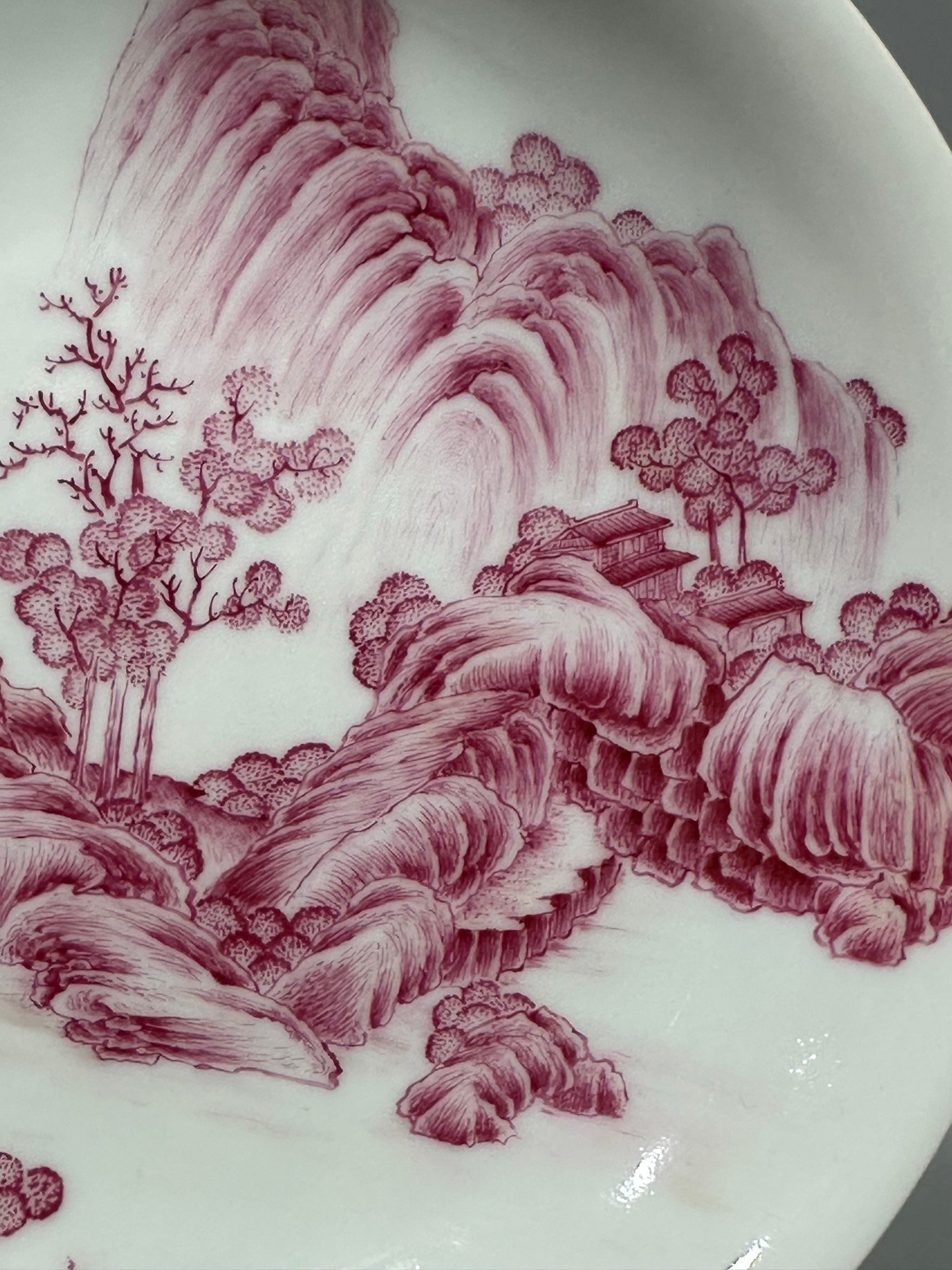 Qing Dynasty Yongzheng rouge red plate
