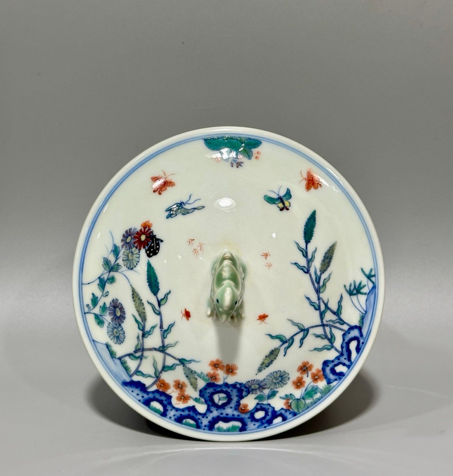 Qing Dynasty Yongzheng this blue and white flower bowl