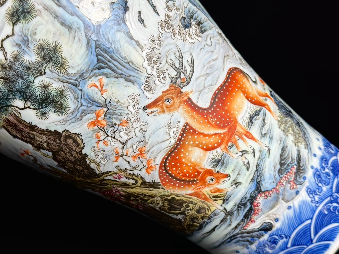 Qing Dynasty Yongzheng blue and white with gold rim deer and crane in spring plum vase