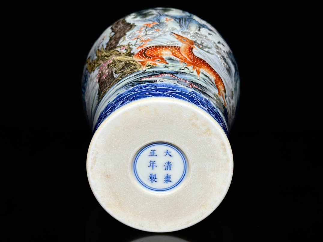 Qing Dynasty Yongzheng blue and white with gold rim deer and crane in spring plum vase