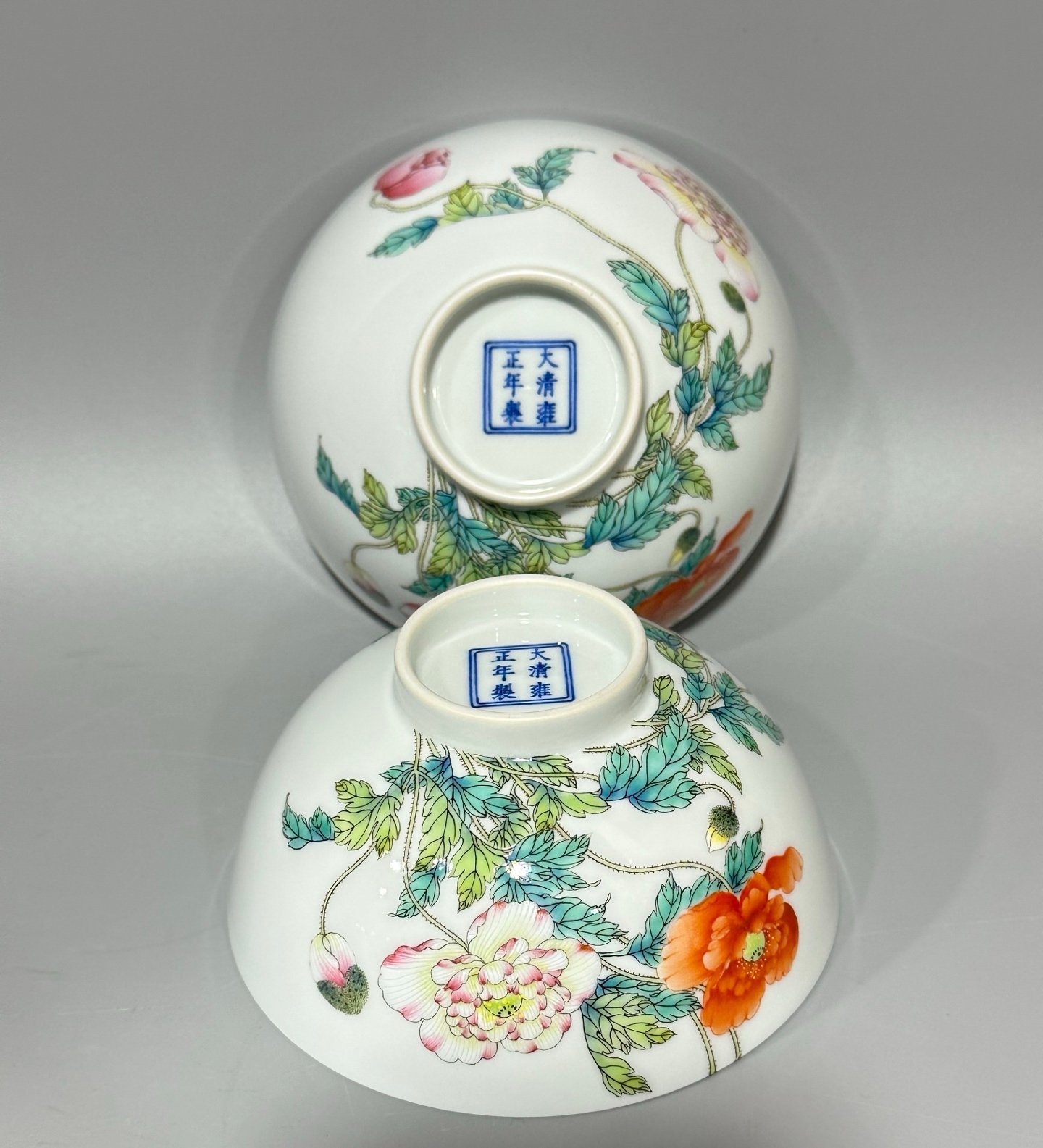 Qin Dynasty Yongzheng an enamel flower wall bowl