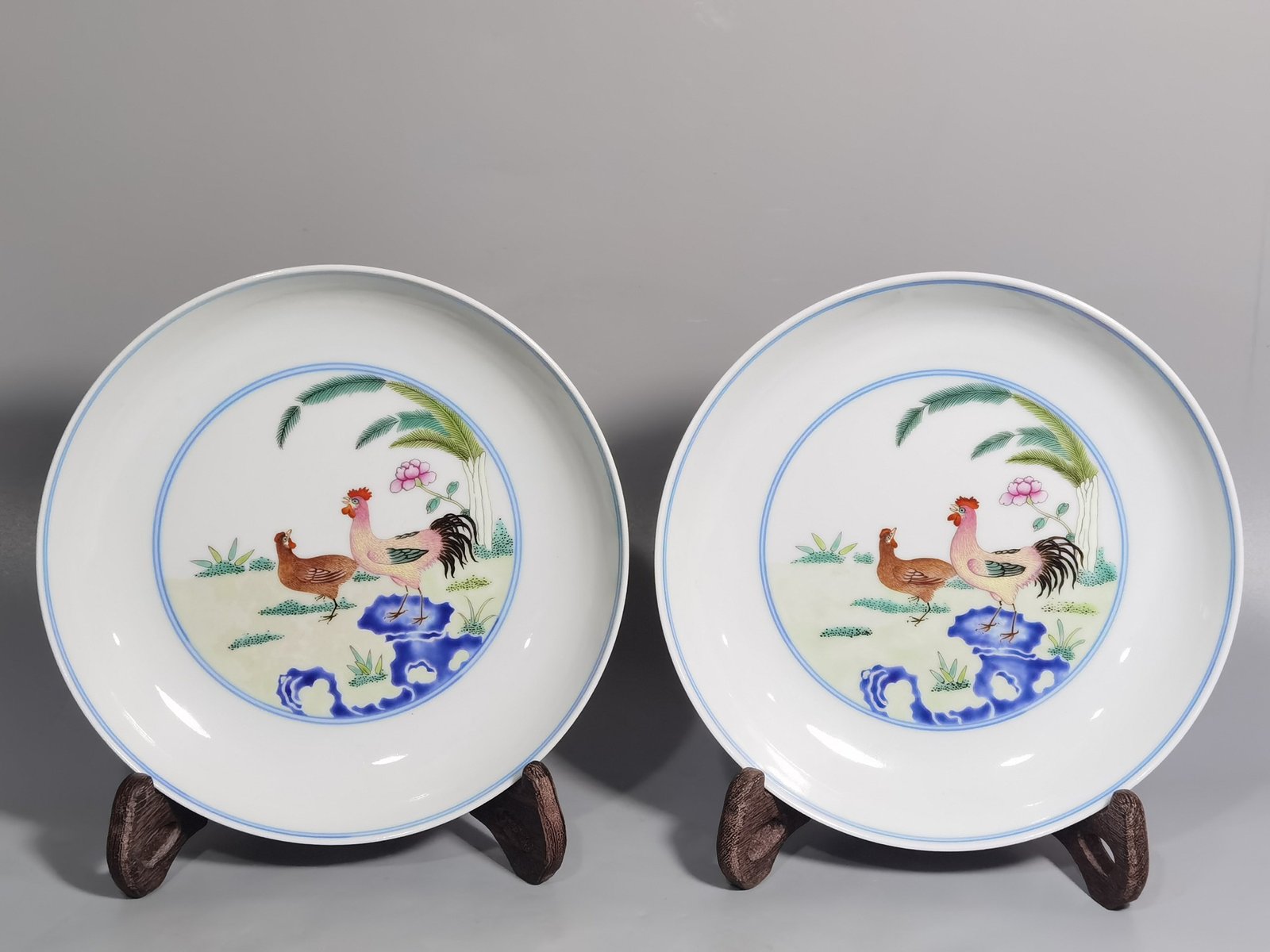 Song Dynasty Cai Xiang pair of pastel family portrait plates