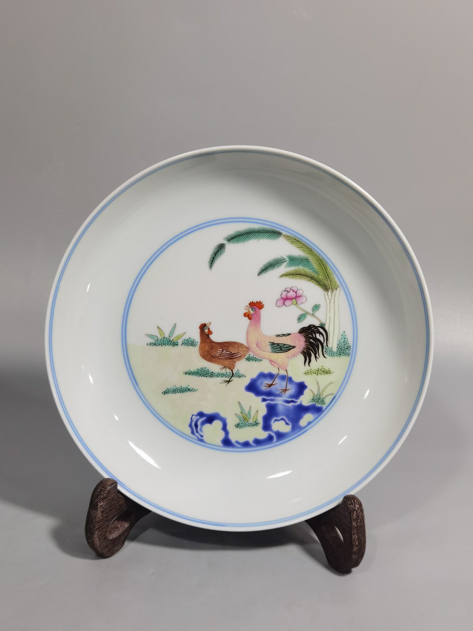 Song Dynasty Cai Xiang pair of pastel family portrait plates