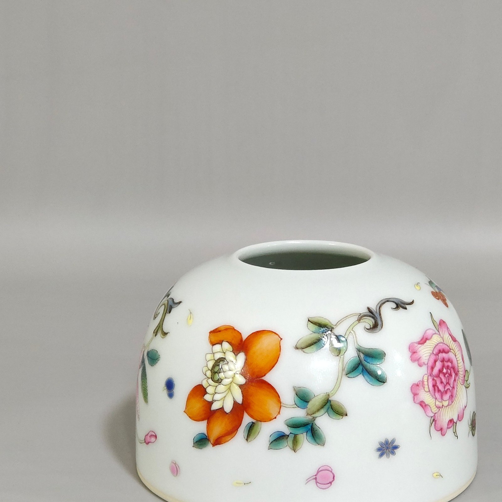 Song Dynasty Cai Xiang Assorted flower basin