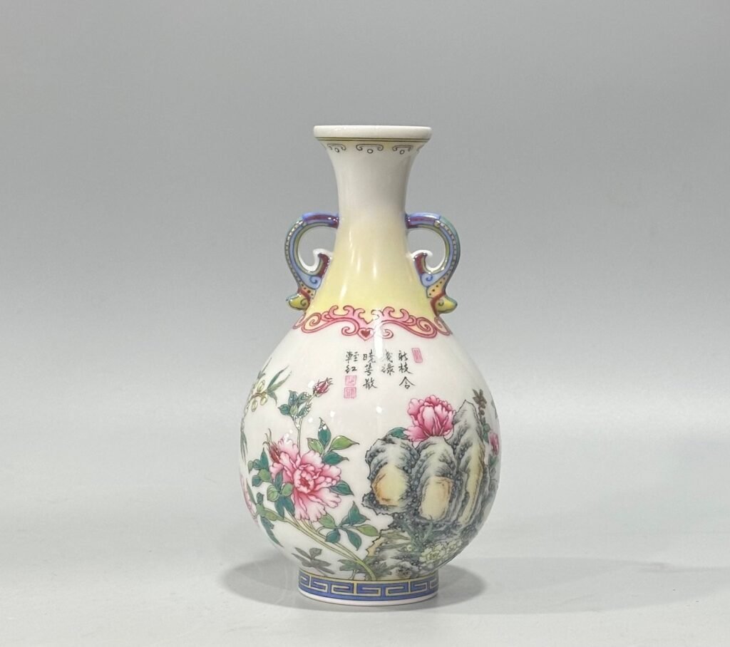 Qing Dynasty Qianlong enamel flower and bird poetry amphora