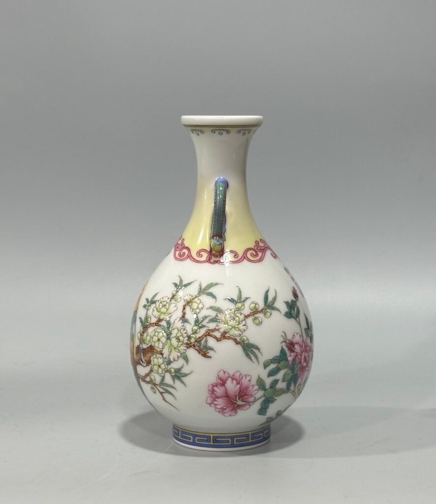 Qing Dynasty Qianlong enamel flower and bird poetry amphora