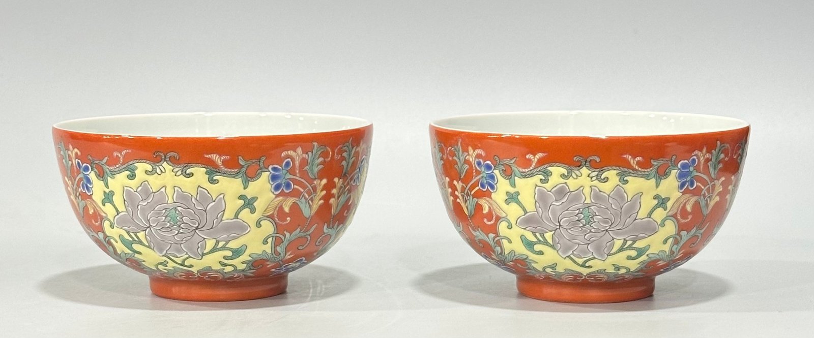 Qing Dynasty Yongzheng Yangcai coral red consecrated peony bowl