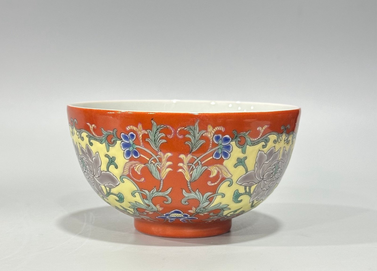 Qing Dynasty Yongzheng Yangcai coral red consecrated peony bowl