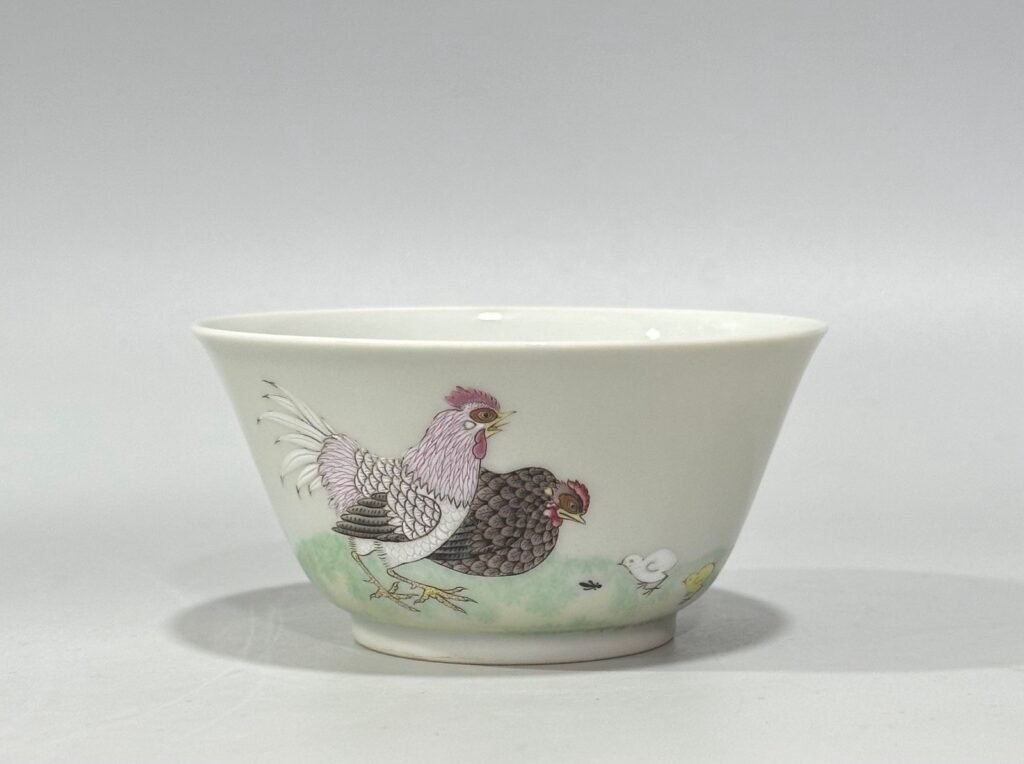 Qing Dynasty Yongzheng pastel cup