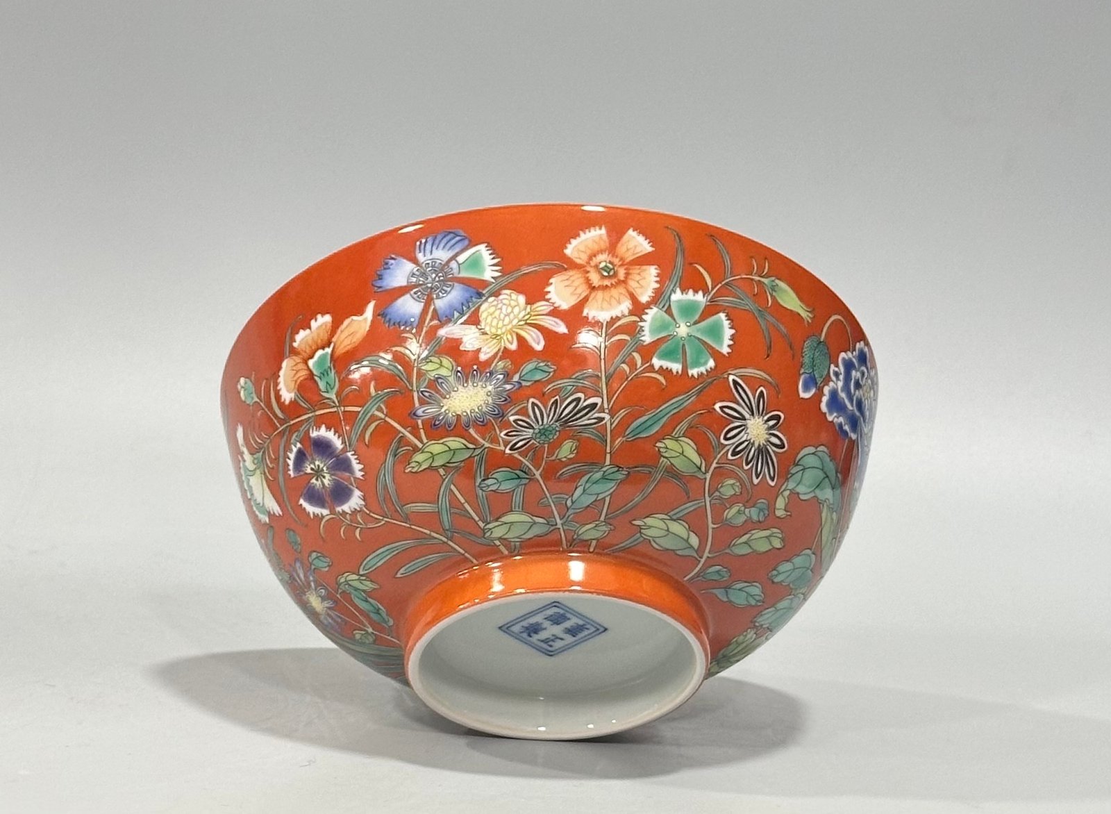 Qing Dynasty Yongzheng enamel flower bowl