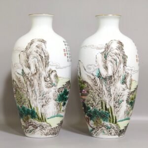 Qing Dynasty plum vase Burner in the Hongxian year with ink and color paintings