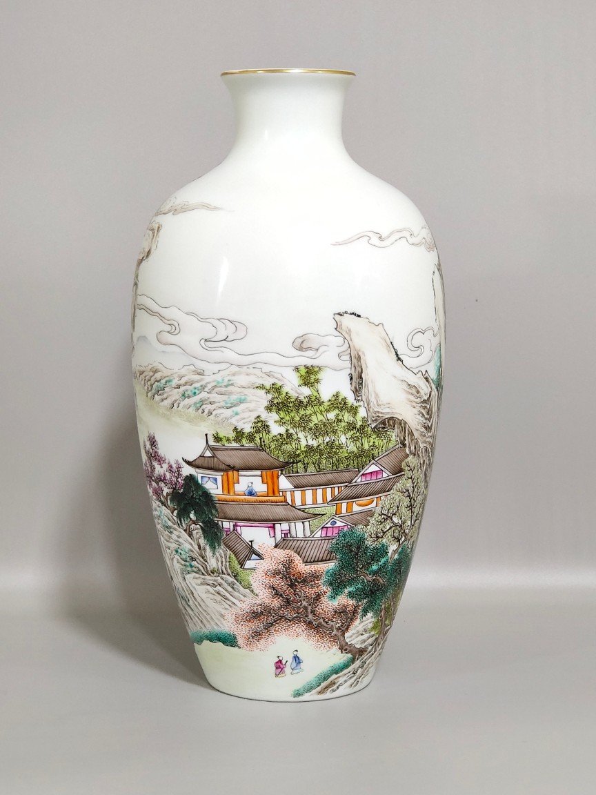 Qing Dynasty plum vase Burner in the Hongxian year with ink and color paintings